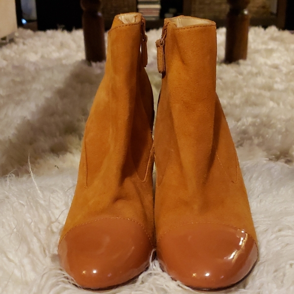 Ankle Boots - Picture 2 of 6